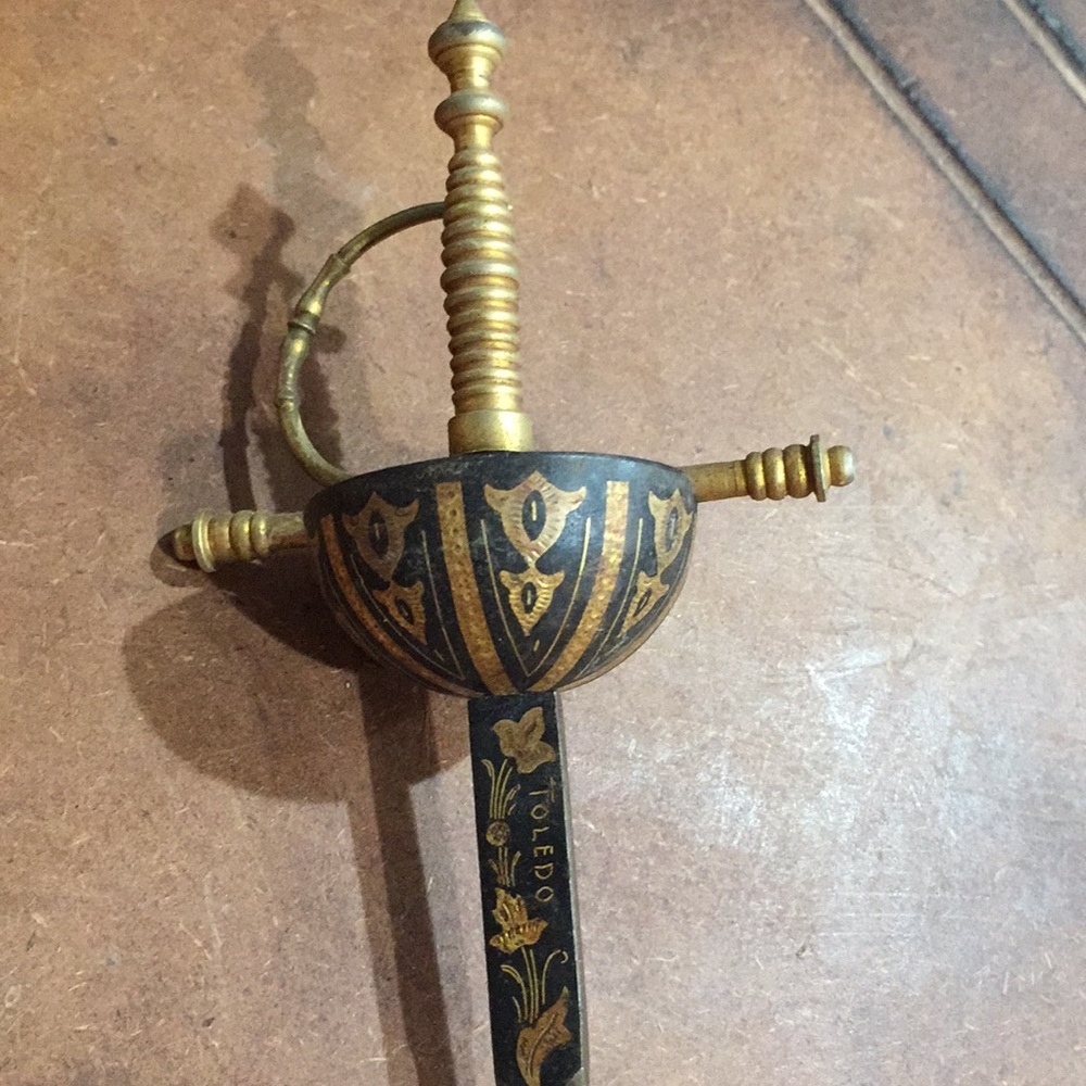 Vintage Toledo letter opener - Picture 2 of 5